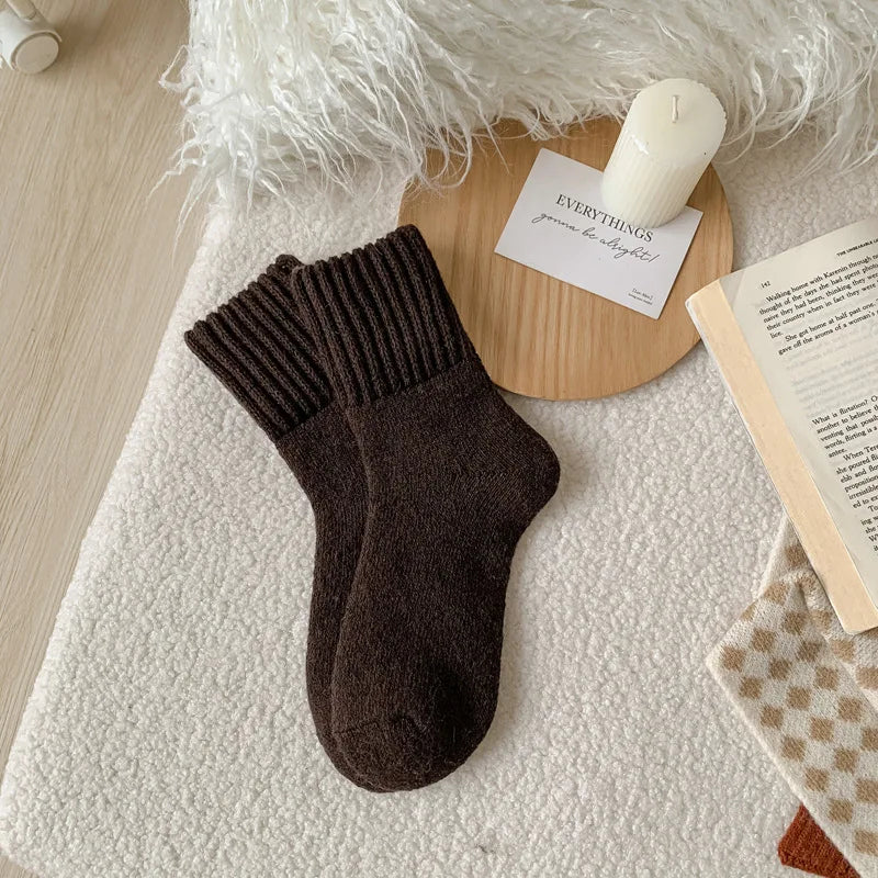 Mid Calf Snow Socks